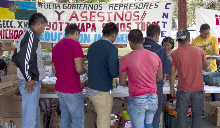 Padres de desaparecidos mexicanos salen en caravana para reclamar a sus hijos