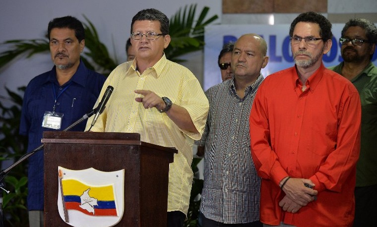 Archivo. Pablo Catatumbo en rueda de prensa. Noviembre 18, 2014. AFP PHOTO/Adalberto ROQUE