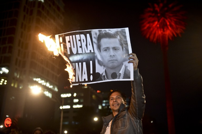 Peña Nieto viaja por primera vez a región mexicana donde desaparecieron estudiantes