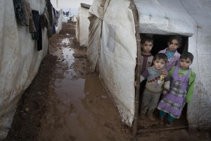 SYRIAN ARAB REPUBLIC, 2014. UNICEF. Diffidenti