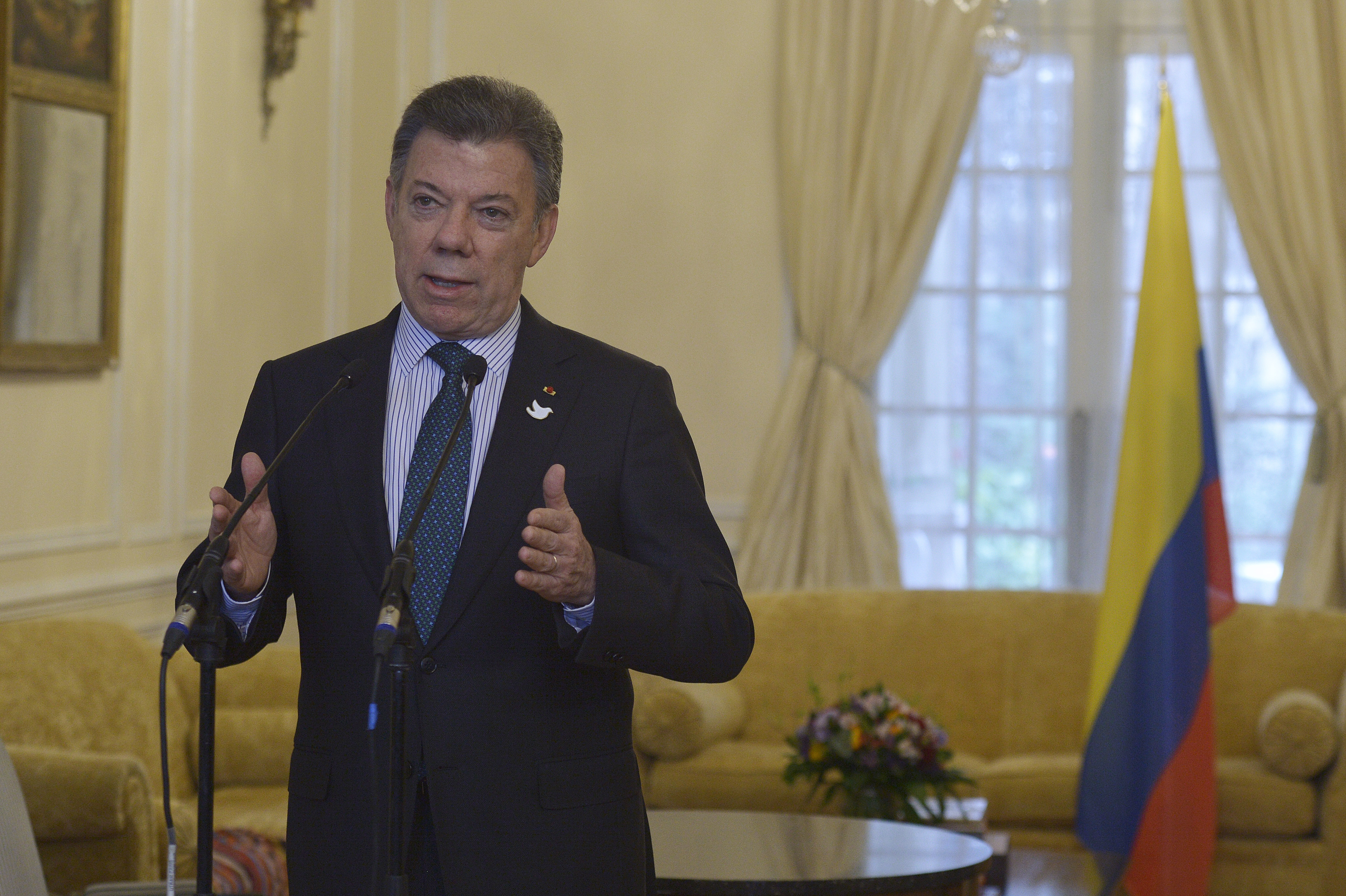 ‘No estamos negociando la Fuerza Pública en La Habana’: Presidente Santos