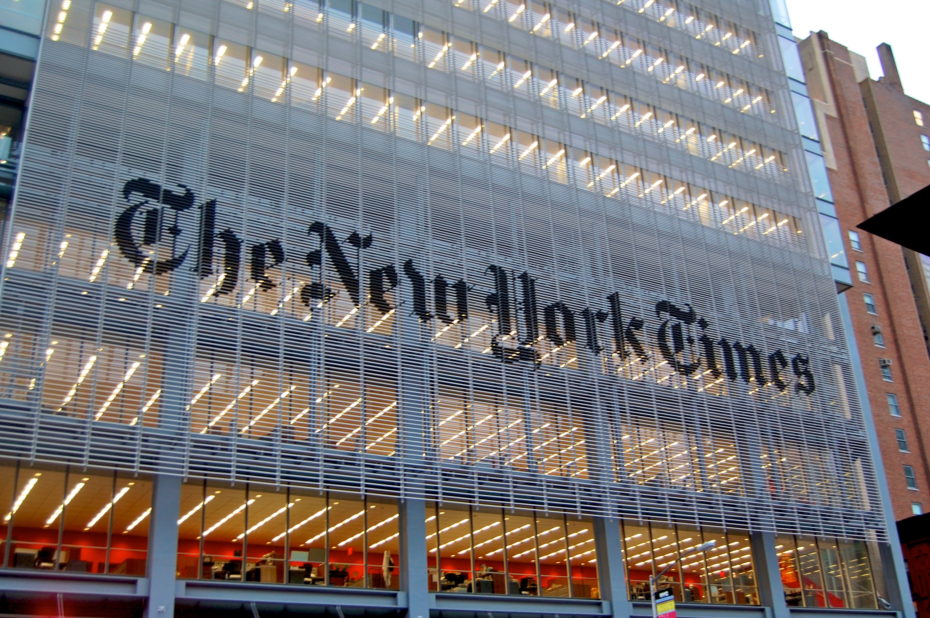 New York Times prevé crecimiento digital, pero sus beneficios caen