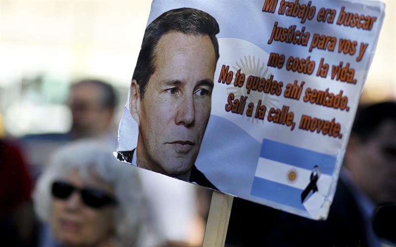 César Aira: “El caso Nisman es la típica novela policíaca de Agatha Christie”