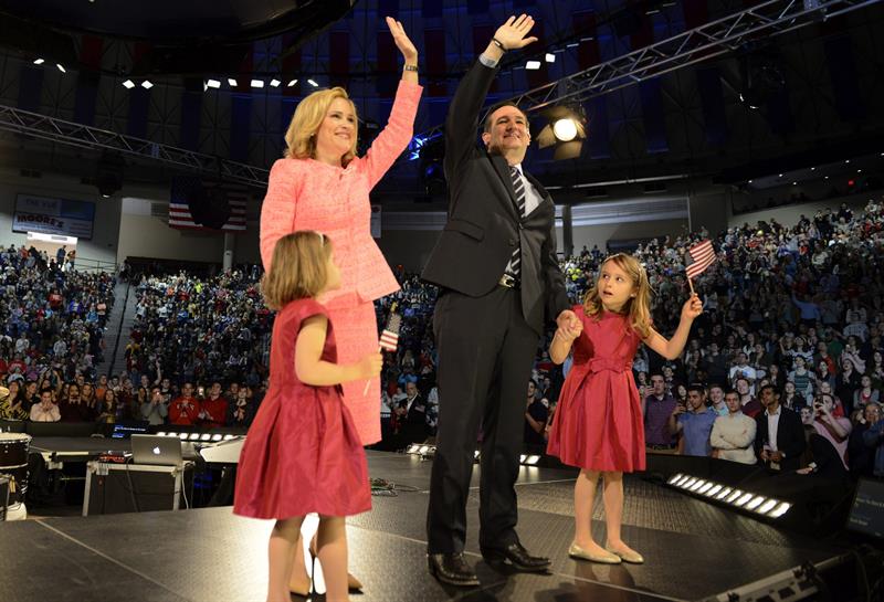 Ted Cruz se presenta como primer candidato a Presidente de Estados Unidos en 2016