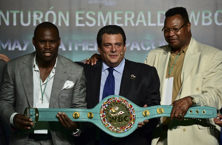 CMB presenta Cinturón Esmeralda que pelearán Mayweather y Pacquiao