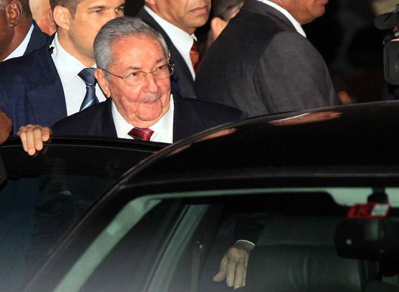 Raúl Castro a su llegada a Panamá