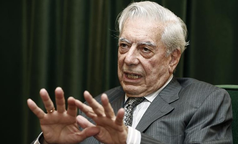 Vargas Llosa aspira a tener lista su nueva novela antes de cumplir los 80