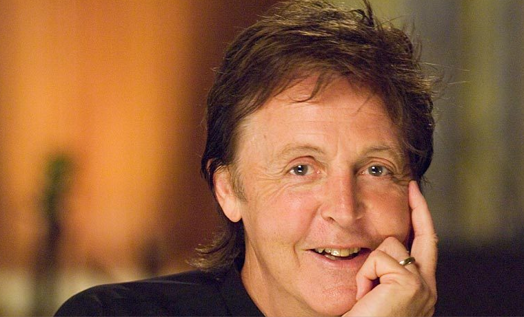Paul McCartney ya no fuma marihuana para no dar mal ejemplo a sus nietos