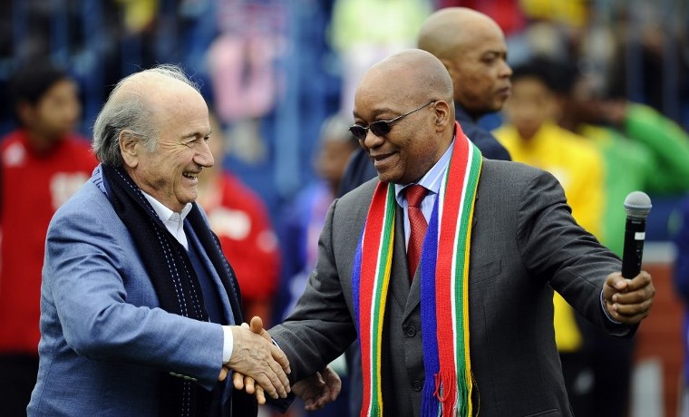 Blatter y Mbeki hablaron del programa sudafricano de 10 millones