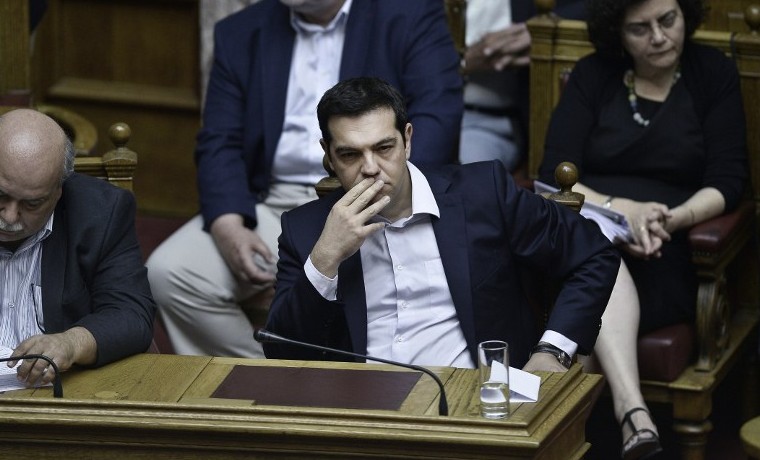 Tsipras juega una carta peligrosa con el referéndum del acuerdo sobre la deuda