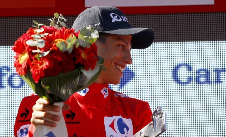 El colombiano Esteban Chaves sigue líder, y Valverde gana la 4ª etapa de la Vuelta