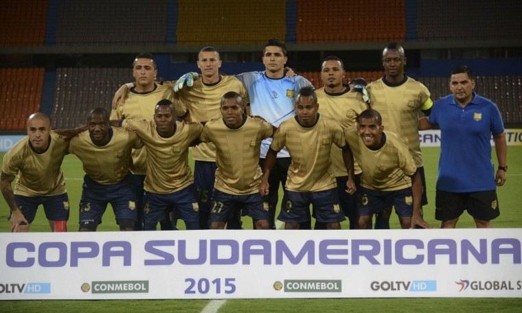 Colombiano Águilas Doradas toma ventaja de 2-0 ante Unión Comercio en Sudamericana