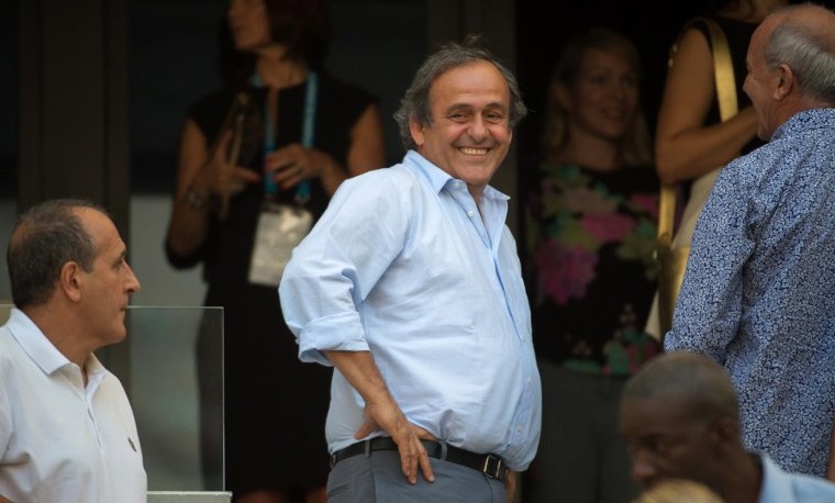 Colombia anuncia apoyo a Michel Platini para la presidencia de FIFA