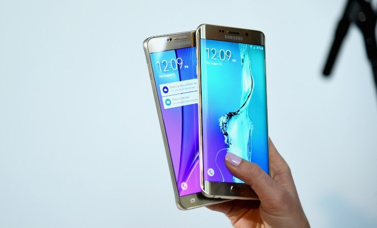 Samsung presentó hoy dos nuevos ‘smartphones’ y nuevo servicio de pagos