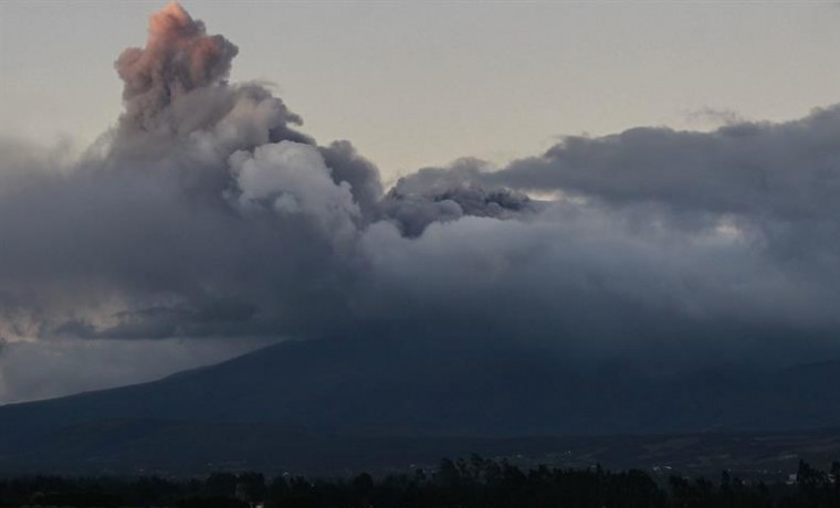 Ecuador en estado de excepción por actividad inusual del volcán Cotopaxi