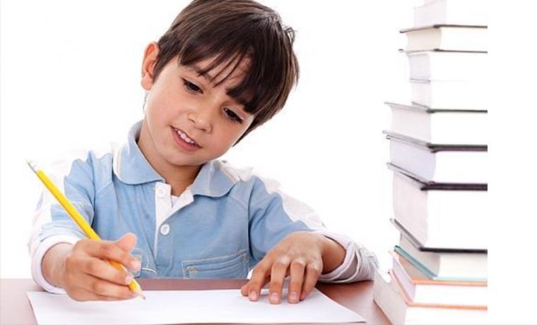 Estudio asocia tareas escolares con el “estrés familiar”