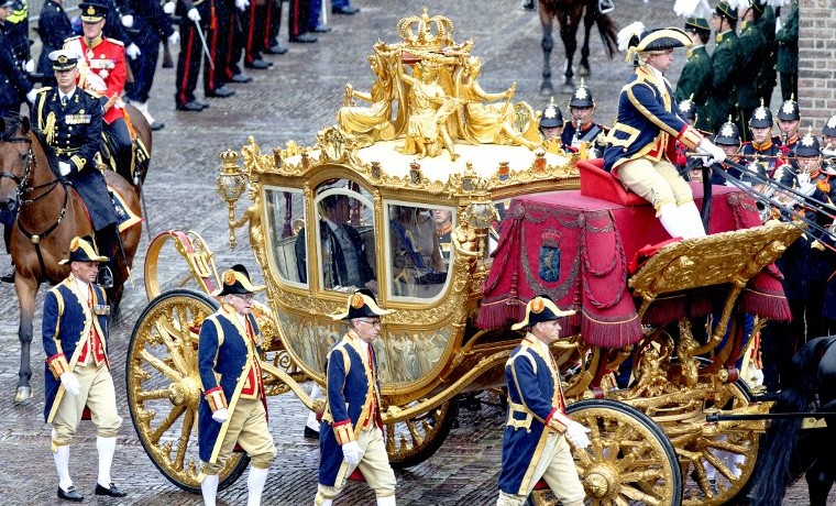 La carroza dorada de los reyes de Holanda pasa al taller para ser restaurada