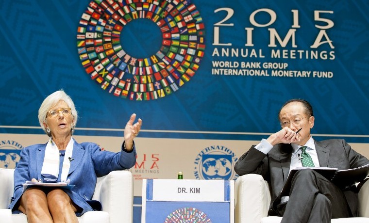 “Es el momento adecuado para introducir un impuesto al carbono”: Lagarde