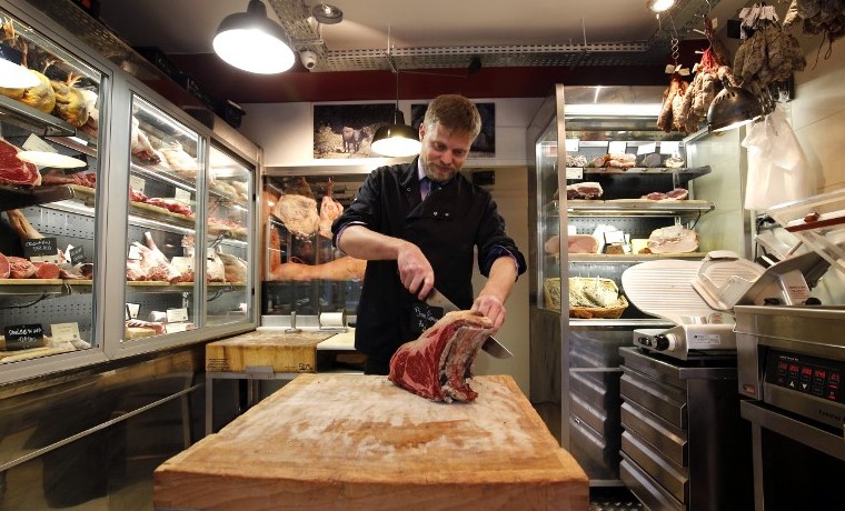 Restaurantes en París apuestan a un consumo de carne “menor pero de mejor calidad”