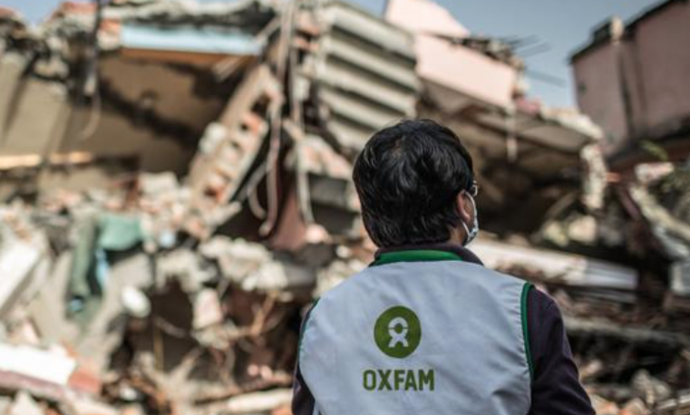 Oxfam trabajador humanitario