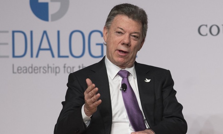 Acuerdo de paz en Colombia cumplirá estándares internacionales de justicia, dice Santos