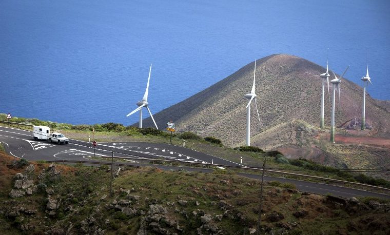 La isla canaria de El Hierro trabaja por una energía 100% limpia