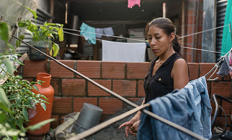 Cambiando la narrativa sobre el papel de las mujeres en la construcción de la paz en Colombia