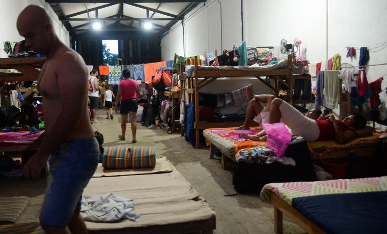 Expectativa en Colombia por deportación de migrantes cubanos