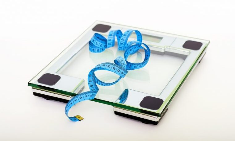 obesidad escala pesa