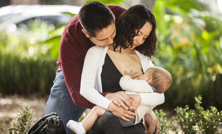 La lactancia materna desde la primera hora de vida: lo que beneficia y lo que perjudica