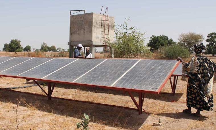 energía renovable FIDA paneles solares